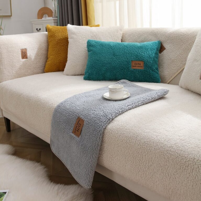 Plush sofa cushion Lamb Fleece Sofa Cushion